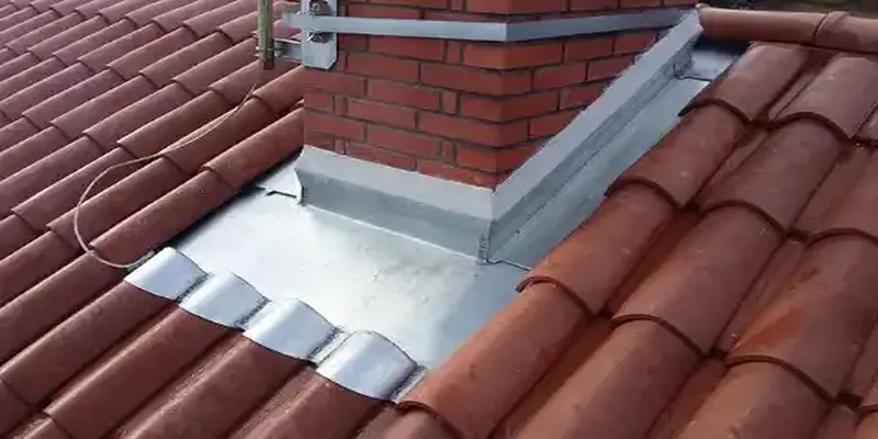 travaux de zinguerie et pose de gouttières zinc à Plauzat